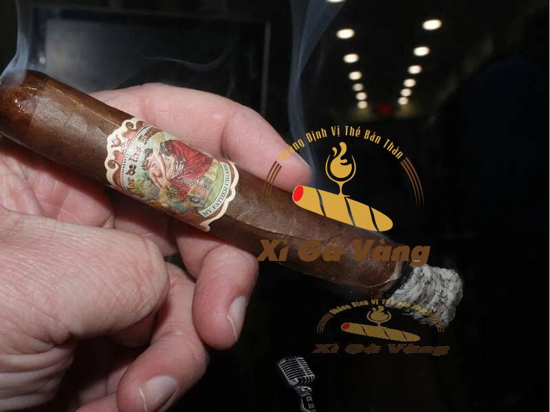 Thưởng thức hương vị tuyệt vời của xì gà My Father